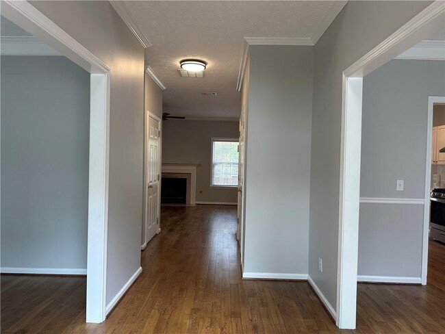 Building Photo - 9875 Lauren Hall Ct
