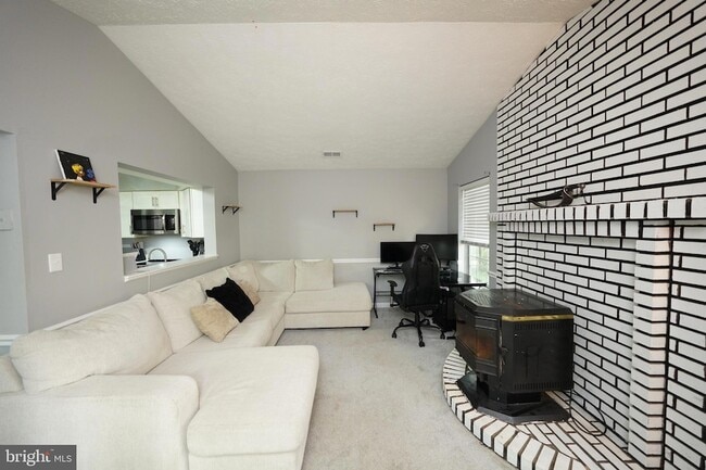 Building Photo - 4120 Lancaster Cir