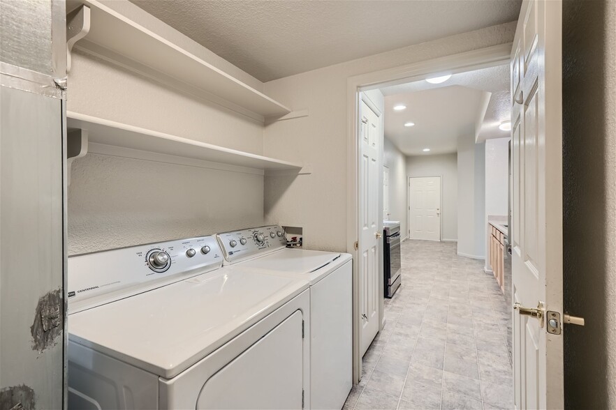 Laundry Room & Entryway - 2977 W 119th Ave