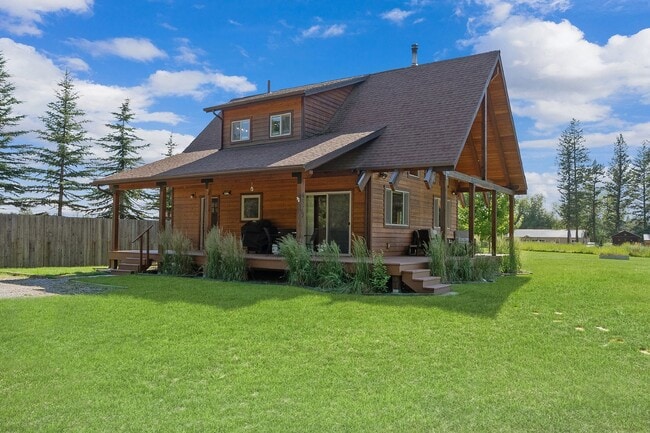 Building Photo - Luxury A-Frame Cabin in Columbia Falls — N...