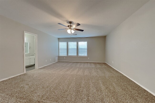 Building Photo - 12522 Sterlingstone Dr