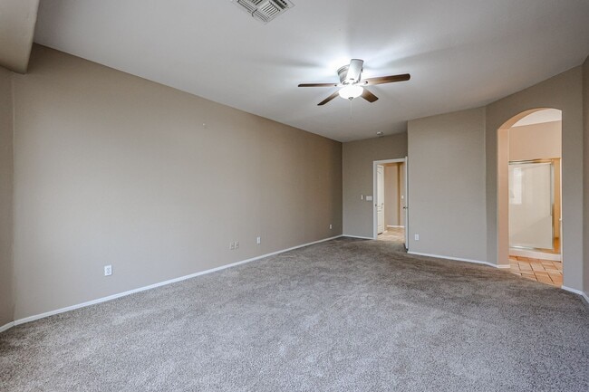 Building Photo - COMING SOON !! Lovely 4Bedroom/2Bath in the Heart of Chandler