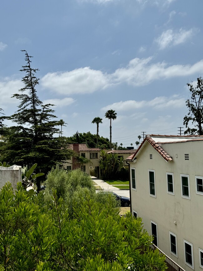 View from balcony - 1335 S Redondo Blvd