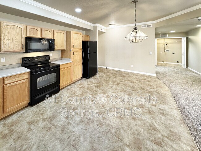 Building Photo - 4880 Kerry Lynn View