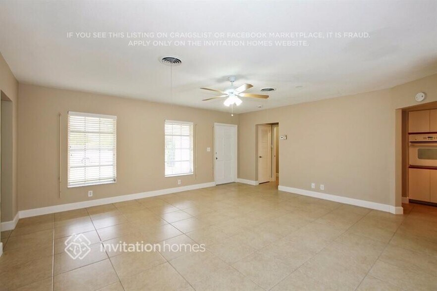 Building Photo - 1250 SW 9th Terrace