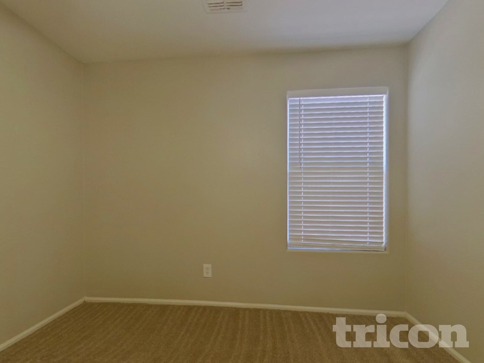 Building Photo - 16049 W Moreland St