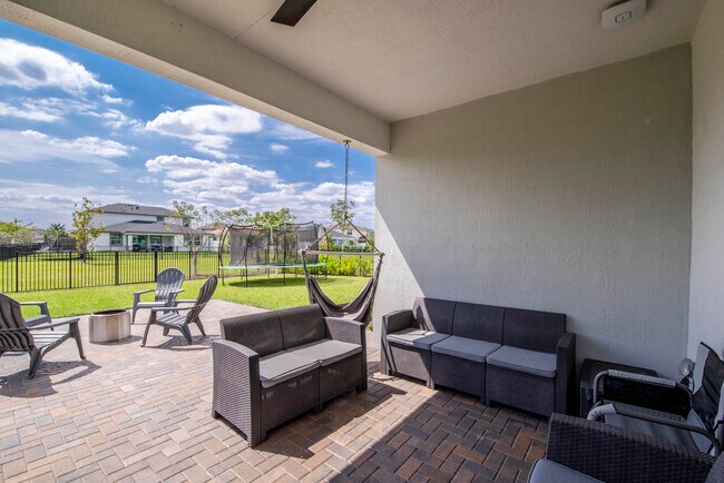 Building Photo - 1463 Heron Nook Rd