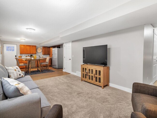 Building Photo - 4669 W Indian Spring Cir