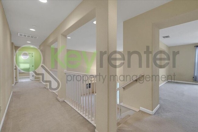 Building Photo - 1444 Eaglesfield Ln