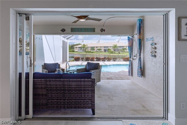 Building Photo - 8654 Mustang Dr