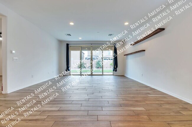 Building Photo - 6642 E Via Arroyo Largo