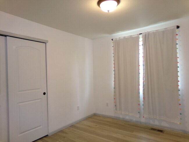 Building Photo - 2613 Bar Harbor Dr