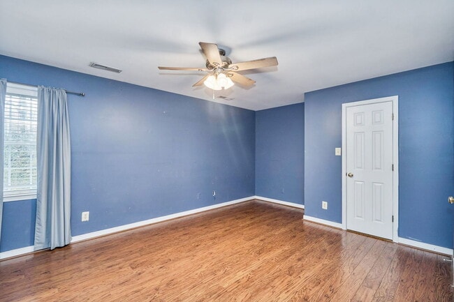 Building Photo - 11430 Wiltstaff Dr