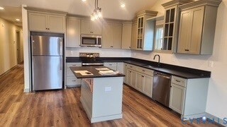 Building Photo - 203 Zion Hill Rd