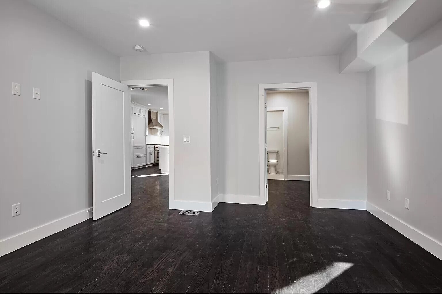 Building Photo - 57 Hurley St