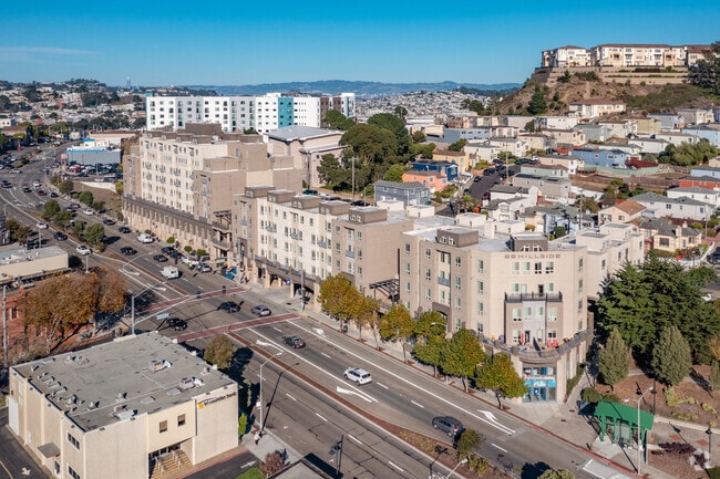 Aerial Photo - 88 Hillside Apartments