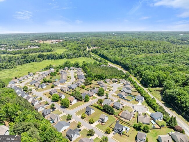 Building Photo - 104 Jameston Dr