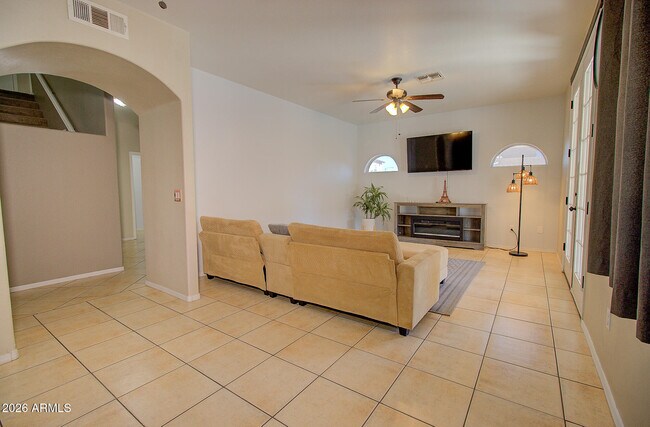 Building Photo - 1920 N Palo Verde Ct