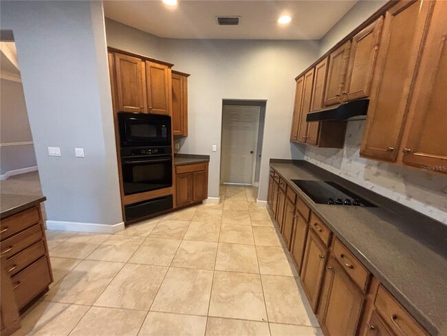 Building Photo - 1384 Eagle Crossing Dr