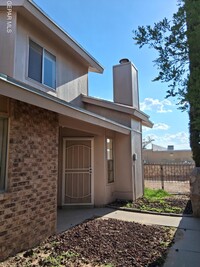Building Photo - 3119 Voss Dr