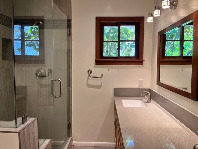 Building Photo - 507 Ashland Ave