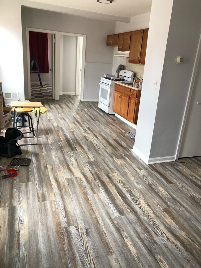 Living room/ Kitchen - 57 3rd St