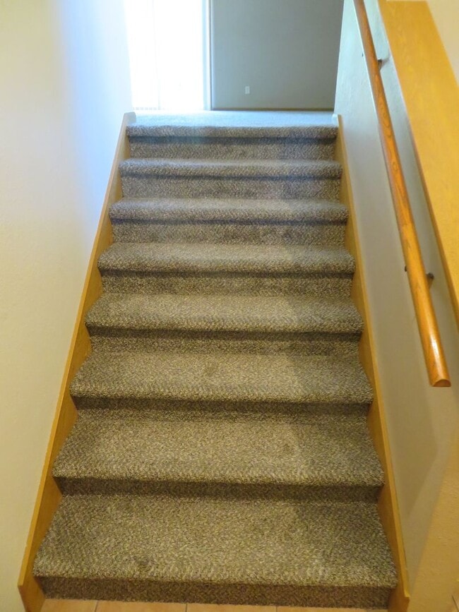 Building Photo - Raco 130/134 Nordic