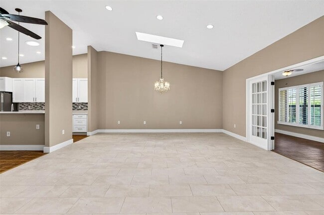 Building Photo - 6535 Brentwood Dr.