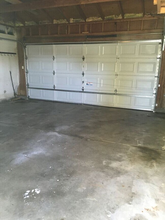 Building Photo - 3 Bedroom Home in SW Loveland!