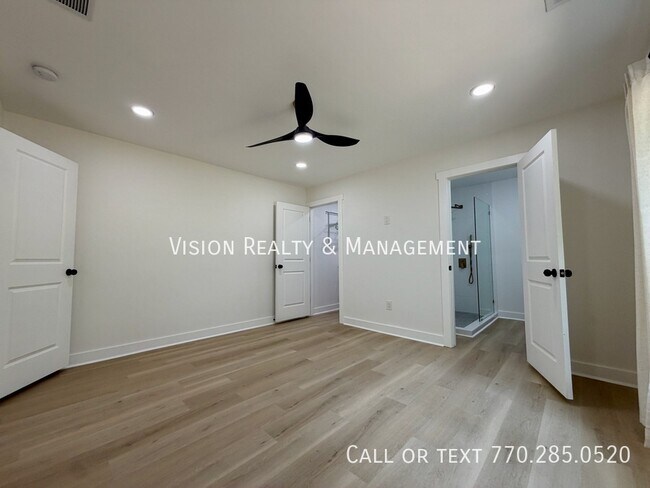 Building Photo - 1255 Campbellton Rd SW