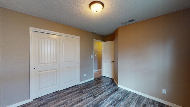 Building Photo - 2608 Tanning Rock