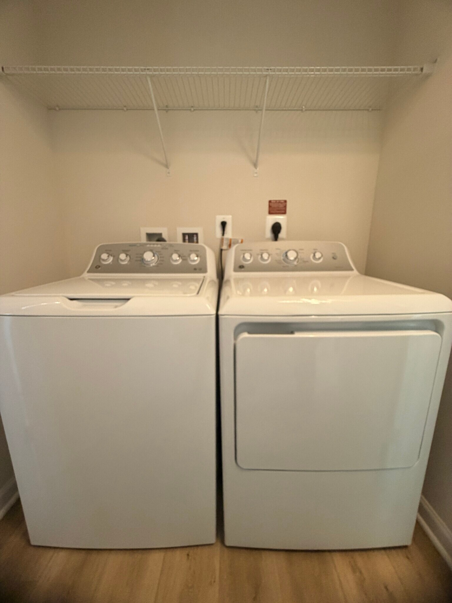 Building Photo - 7269 Statesman Blvd