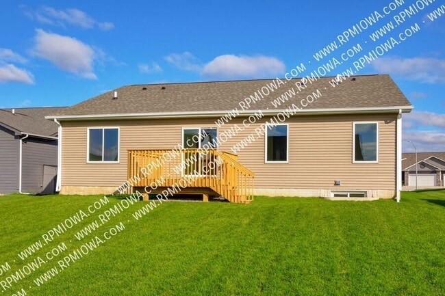 Building Photo - 209 12th Ct NW