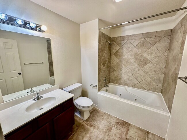 Building Photo - 5217 S 62nd St