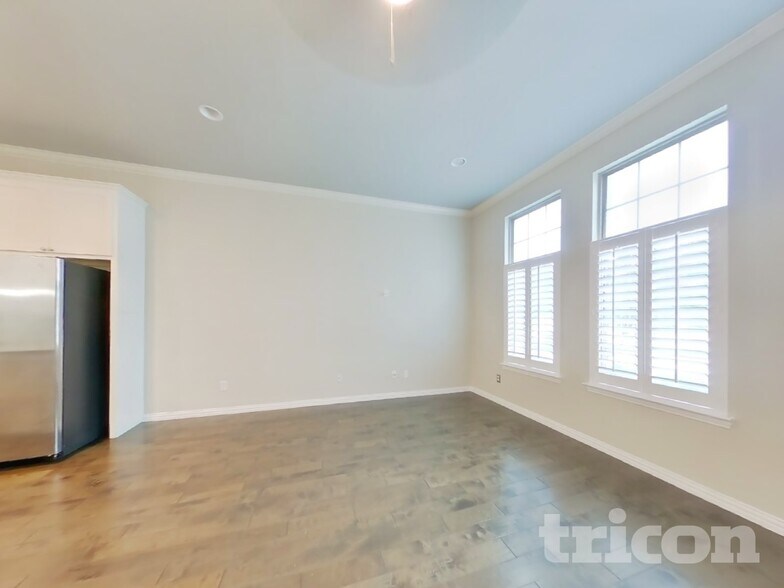 Building Photo - 3910 Canton Jade Way