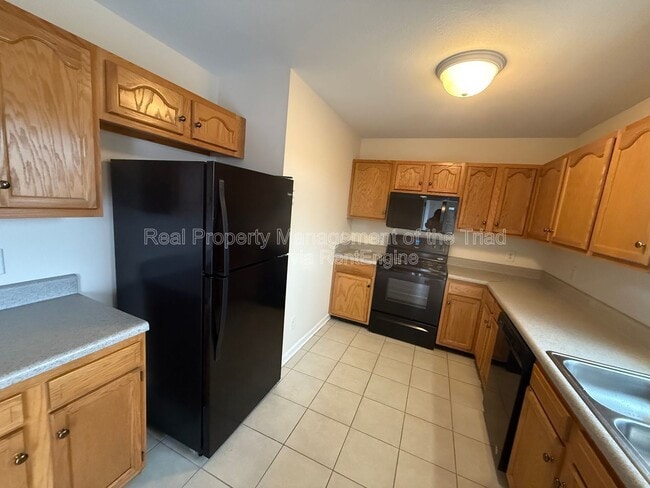 Building Photo - 509 Denny Dr