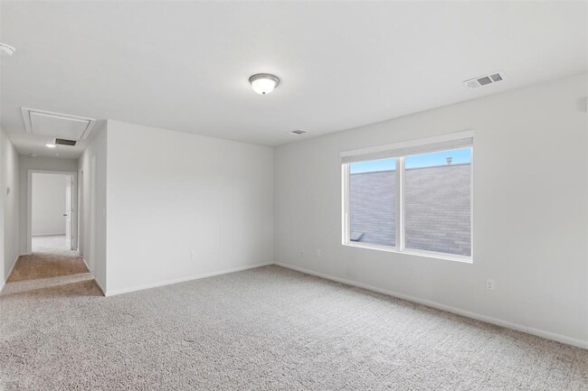 Building Photo - 141 Everglades Dr