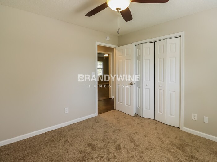 Building Photo - 113 Eva Dr