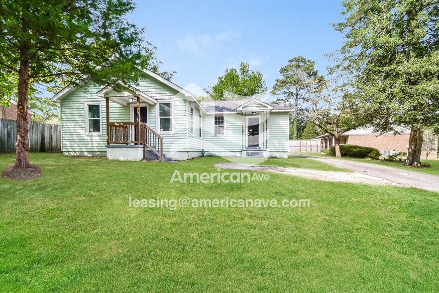 Primary Photo - 4011 S Beltline Blvd