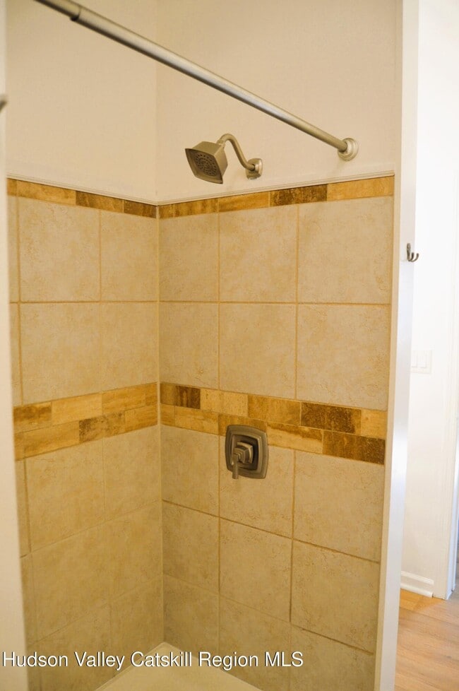 Building Photo - 202 Foxhall Ave