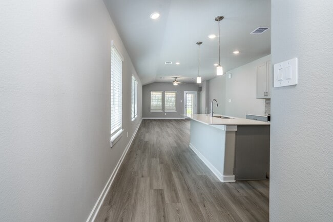 Building Photo - 344 Willow Sage Ct