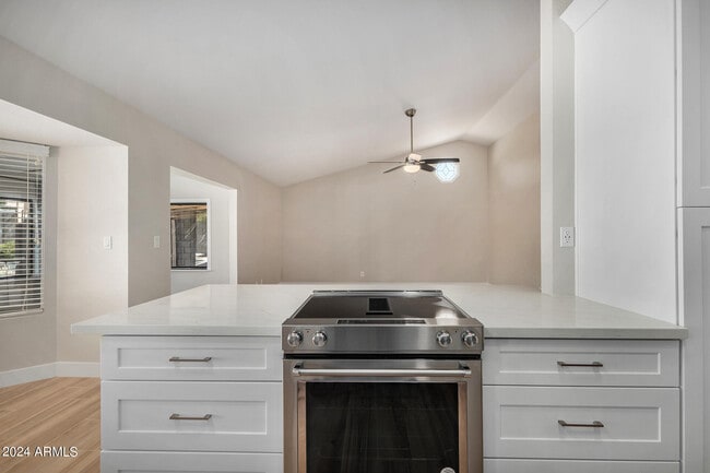 Building Photo - 3128 E Charleston Ave