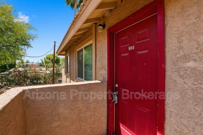 Building Photo - 607 W Rio Salado Pkwy
