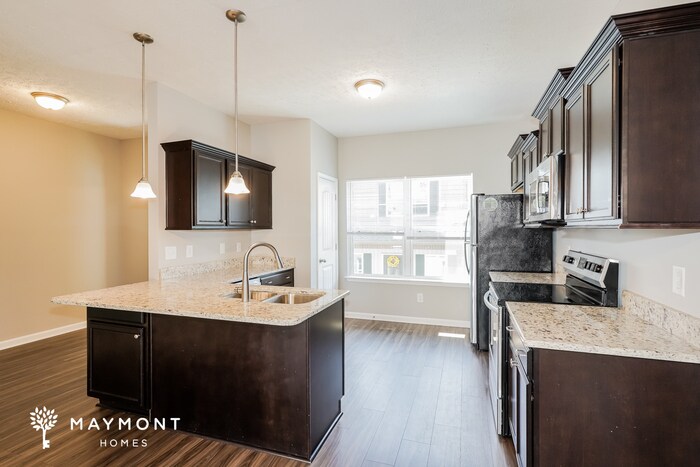 Building Photo - 310 Jerry Butler Dr