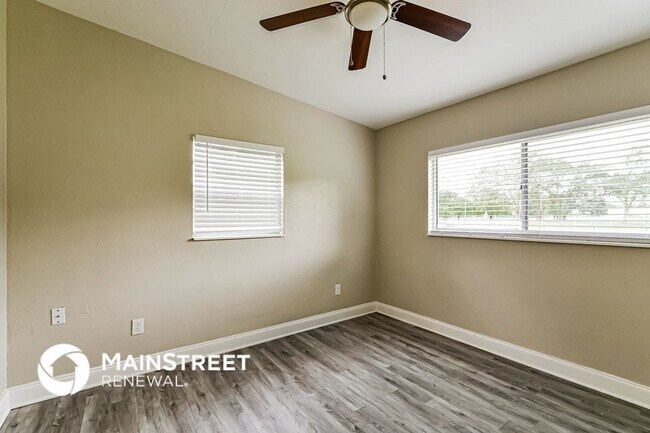 Building Photo - 3125 Wallington Dr