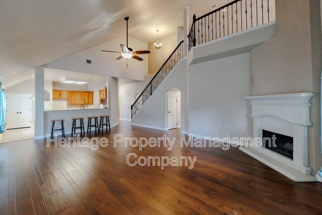 Building Photo - 26923 Trinity Heights