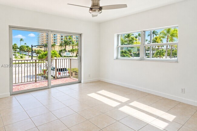 Building Photo - 2600 S Ocean Dr