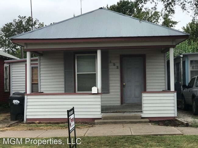 Primary Photo - 1 br, 1 bath House - 153 S. Green St.