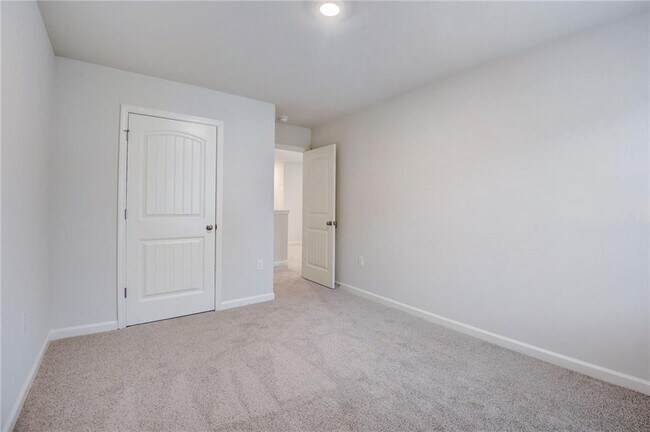 Building Photo - 88 Shadwood Pl