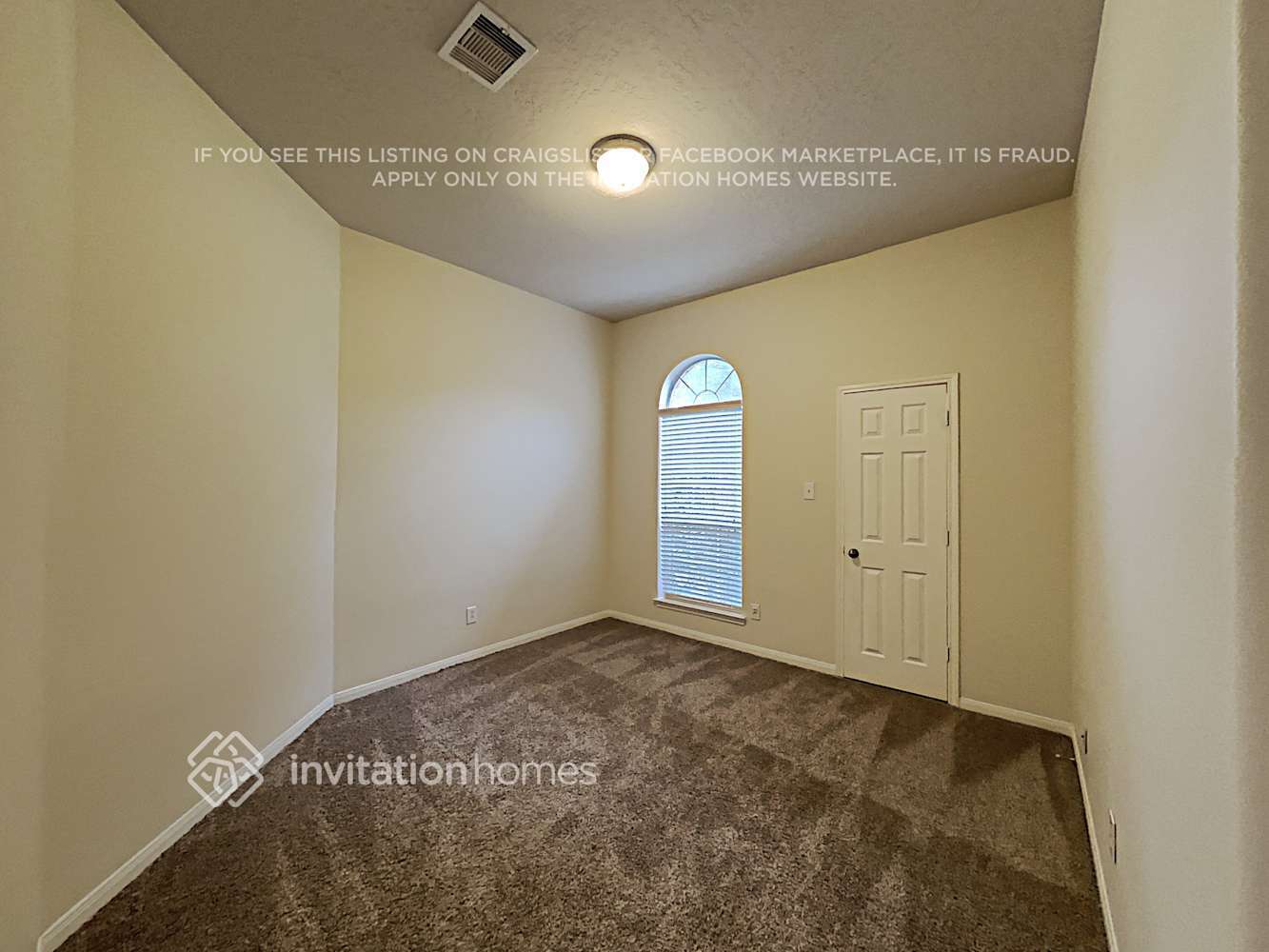 Building Photo - 1022 Bahia Vista Dr